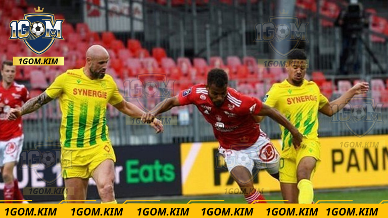 Soi Kèo Nantes & Lens 23h00 Ngày 06/12: Khách Sáng Cửa 1 Soi-keo-Nantes-Lens-cho-thay-phong-do-khac-biet