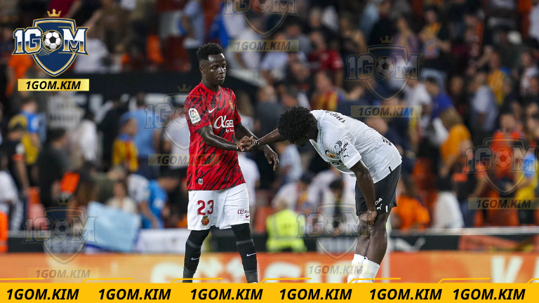 Soi Kèo Valencia Vs Mallorca 3:00 Ngày 20/12: Trận Đấu Vừa Tầm 1 Soi-keo-Valencia-vs-Mallorca-cho-thay-su-ngang-bang